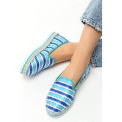 Niebieskie Espadryle Ambiva. Niebieskie espadryle damskie marki Born2be, bez wzorów, bez obcasa, na płaskiej podeszwie. Za 49,99 zł.