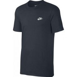 Nike Koszulka męska T-Shirt Men's NSW Tee Club Embrd Futura granatowa r. S (827021 475). Czarne t-shirty męskie Nike, m. Za 75,05 zł.