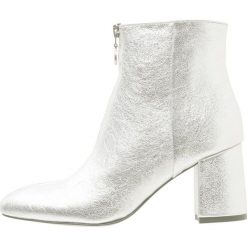 Botki damskie: Rebecca Minkoff STEFANIA Ankle boot rock silver