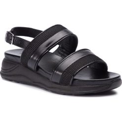 Sandały INUOVO - 114008 Black. Czarne klapki damskie Inuovo, bez wzorów, ze skóry, bez obcasa. Za 299,00 zł.