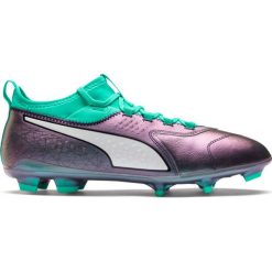 Buty piłkarskie Puma One 3 Il Lth Fg Color Shift-Bi M 104928 01. Szare buty sportowe męskie Puma, ze skóry, bez zapięcia, do piłki nożnej. W wyprzedaży za 299,00 zł.