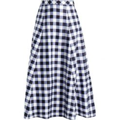 IVY & OAK SWING MIDI SKIRT Spódnica trapezowa navy blue. Białe spódniczki damskie marki IVY & OAK, bez wzorów, z elastanu, midi, trapezowe. W wyprzedaży za 503,20 zł.