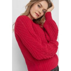 Sweter z widocznym splotem. Czerwone swetry klasyczne damskie Orsay, s, z dzianiny. W wyprzedaży za 80,00 zł.