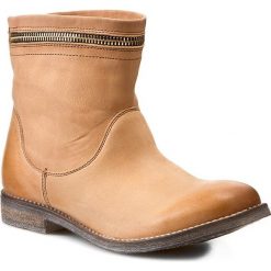 Botki GINO ROSSI - Mila DBG443-H09-J100-1700-0 Cielisty 02. Brązowe botki damskie na zamek Gino Rossi, z nubiku, na zamek. W wyprzedaży za 249,00 zł.