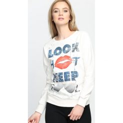 Bluzy damskie: Kremowa Bluza Look Hot