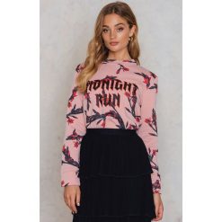 Bluzy damskie: Samsoe & Samsoe Bluza z okrągłym dekoltem we wzory Apin – Pink