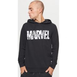 Bluzy męskie: Bluza marvel - Czarny