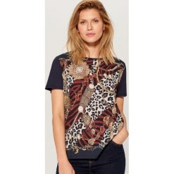 Koszulka chain print - Niebieski. Niebieskie t-shirty damskie marki Mohito, s. Za 59,99 zł.