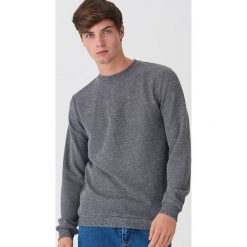 Sweter - Czarny. Czarne swetry męskie House, s, bez wzorów, bez kołnierzyka, bez kaptura. Za 89,99 zł.
