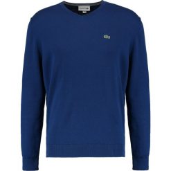Swetry klasyczne męskie: Lacoste Sweter marino medium blau