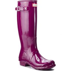 Kalosze HUNTER - Org Tall WFT1000RGL Violet. Fioletowe kalosze damskie Hunter, bez wzorów, z tworzywa sztucznego. W wyprzedaży za 409,00 zł.