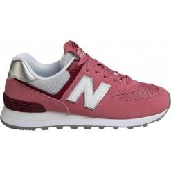 New Balance WL574 tenisówki WL574 SOR (rozmiar 38). Trampki i tenisówki damskie New Balance, bez wzorów, z zamszu, bez zapięcia. W wyprzedaży za 300,00 zł.