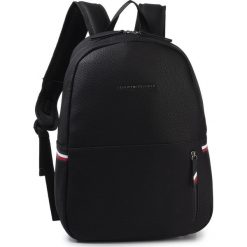Plecak TOMMY HILFIGER - Essential Backpack AM0AM05225 BDS. Czarne torby męskie skórzane TOMMY HILFIGER, bez wzorów, ze skóry. Za 539,00 zł.
