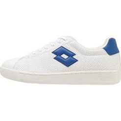 Buty sportowe męskie: Lotto 1973 VII MICRO Obuwie multicourt white/blue