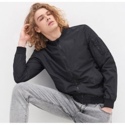 Kurtka bomber - Czarny. Czarne kurtki damskie House, s, bez wzorów, bez kaptura. Za 99,99 zł.