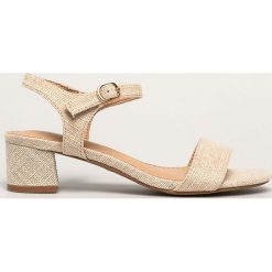 Answear - Sandały Chc Shoes. Brązowe sandały damskie ANSWEAR, bez wzorów, z materiału, bez obcasa, na obcasie, na klamry. W wyprzedaży za 59,90 zł.