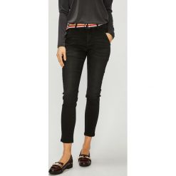 Medicine - Jeansy Graphic Sensuality. Czarne jeansy damskie marki MEDICINE, s. Za 139,90 zł.