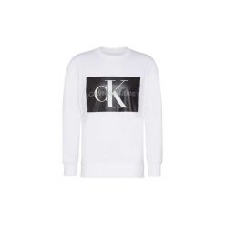 Bluzy Calvin Klein Jeans J30J307746 MONOGRAM BOX LOGO. Białe bluzy męskie Calvin Klein Jeans, m, bez wzorów, z jeansu, bez kołnierzyka, bez rękawów, bez kaptura. Za 337,30 zł.
