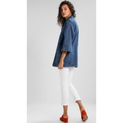 Levi's® ANNICE KIMONO Kurtka jeansowa medium authentic. Niebieskie kurtki damskie jeansowe marki Levi's®, s. W wyprzedaży za 359,20 zł.