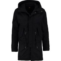 Lee URBAN Parka black. Czarne parki męskie marki Lee, m, z bawełny. W wyprzedaży za 455,95 zł.