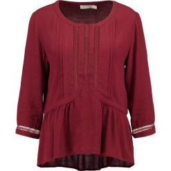 Bluzki asymetryczne: See u Soon 3/4 LENGTH PEPLUM Bluzka wine