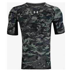 Under Armour HeatGear® Koszulka Czarny. Czarne podkoszulki męskie Under Armour, xs, bez wzorów, z elastanu, z krótkim rękawem. Za 188,95 zł.