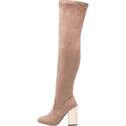 Public Desire CORONA Kozaki na obcasie nude. Brązowe bez kategorii marki Public Desire, z materiału, na obcasie. W wyprzedaży za 174,30 zł.