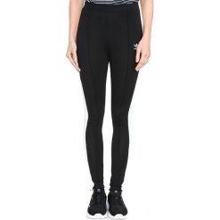 Adidas Originals Spodnie dresowe Czarny. Czarne spodnie damskie adidas Originals, z elastanu. Za 266,95 zł.