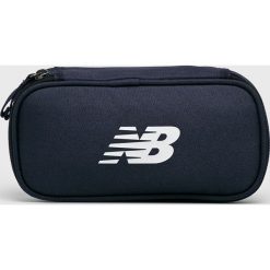 New Balance - Kosmetyczka. Niebieskie kosmetyczki męskie New Balance, bez wzorów, z poliesteru. Za 59,90 zł.