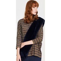 Simple - Bluzka. Brązowe bluzki damskie oversize marki Simple, z elastanu, casualowe, z dekoltem w łódkę. W wyprzedaży za 159,90 zł.