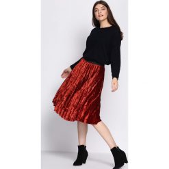 Czerwona Spódnica Finding. Czerwone spódniczki Born2be, uniwersalny, midi. Za 79,99 zł.