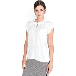 Tom Tailor Denim Top Biały. Białe bluzki damskie TOM TAILOR DENIM, l, bez wzorów, z wiskozy, bez kołnierzyka. Za 152,95 zł.