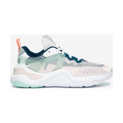 Puma Rise Tenisówki Zielony Biały. Zielone trampki i tenisówki damskie Puma, bez wzorów, ze skóry, bez zapięcia. Za 447,95 zł.