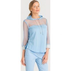 BLUZKA Patrizia Pepe. Niebieskie bluzki damskie Patrizia Pepe, s, w paski, z tkaniny, z kapturem, bez rękawów. Za 495,00 zł.