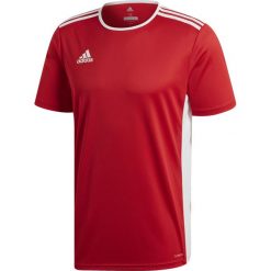 Koszulka adidas Entrada 18 (CF1038). Czerwone koszulki męskie Adidas, m, bez wzorów, z poliesteru, bez kołnierzyka, z krótkim rękawem, krótkie, na fitness i siłownię. Za 49,99 zł.