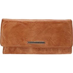 Portfele damskie: FREDsBRUDER WALLET FLAPPY Portfel caramel
