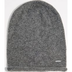 Czapka - Szary. Szare czapki zimowe damskie Mohito. Za 29,99 zł.