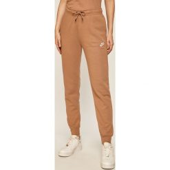 Nike Sportswear - Spodnie. Spodnie damskie Nike Sportswear, s, bez wzorów, z bawełny. Za 169,90 zł.