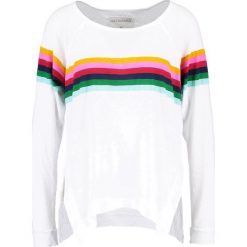Bluzki asymetryczne: True Religion RAINBOW RELAXED Bluzka z długim rękawem white