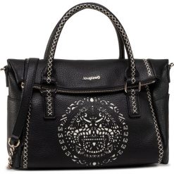 Torebka DESIGUAL - 20SAXPC0 2000. Czarne torebki klasyczne damskie Desigual, bez wzorów, ze skóry ekologicznej, klasyczne, duże, bez dodatków. W wyprzedaży za 279,00 zł.