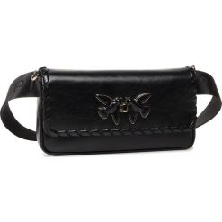 Saszetka nerka PINKO - Baguette Mini Twist Cl. PE 20 PLTT 1P21MJ Y5GB Nero Limousine Z99. Czarne nerki damskie Pinko, bez wzorów, ze skóry, eleganckie, bez dodatków. W wyprzedaży za 889,00 zł.
