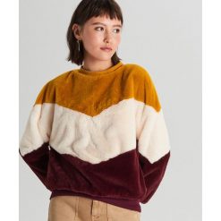 Puszysta bluza w pasy - Żółty. Żółte bluzy damskie Cropp, s, bez wzorów, bez rękawów, bez kaptura. Za 99,99 zł.