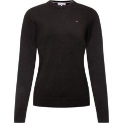 Sweter TOMMY HILFIGER Taly WW0WW23189. Czarne swetry damskie TOMMY HILFIGER, m, bez wzorów, klasyczne, bez rękawów, bez kaptura. W wyprzedaży za 289,00 zł.