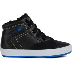 Sneakersy "Gisli" w kolorze czarnym. Czarne trampki chłopięce geox kids, bez wzorów, na sznurówki. W wyprzedaży za 129,95 zł.