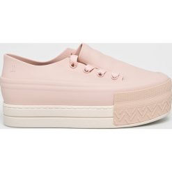 Melissa - Buty. Różowe buty sportowe damskie Melissa, bez wzorów, z gumy, sportowe. Za 429,90 zł.