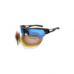 Okulary przeciwsłoneczne na rower XC100 4 pary wymiennych szkieł. Niebieskie okulary przeciwsłoneczne męskie wayfarery marki ROCKRIDER. Za 119,99 zł.