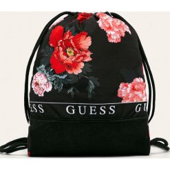 Guess Jeans - Plecak. Czarne plecaki damskie Guess Jeans, z nadrukiem, z jeansu. W wyprzedaży za 159,90 zł.