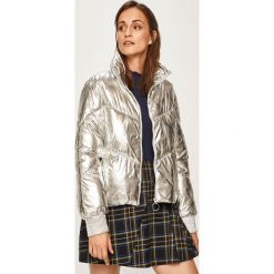 Guess Jeans - Kurtka. Żółte kurtki damskie s, z aplikacjami, z poliesteru, krótkie. Za 679,90 zł.