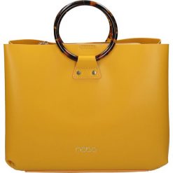 TOREBKA NOBO - NBAG-I4210-C002 - złoty - Klasyczna. Żółte torebki klasyczne damskie Nobo, bez wzorów, klasyczne, bez dodatków. W wyprzedaży za 199,20 zł.
