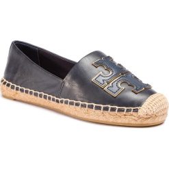 Espadryle TORY BURCH - Ines Espadrille 52035 Perfect Navy/Perfect Navy/Gold 405. Niebieskie espadryle damskie Tory Burch, bez wzorów, ze skóry, bez obcasa, na płaskiej podeszwie. Za 969,00 zł.